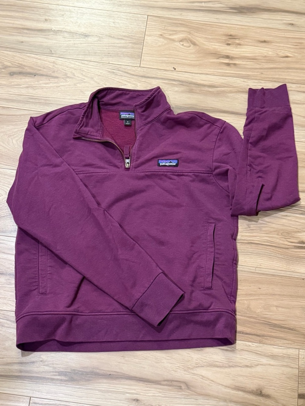 Patagonia Men's Quarter-Zip Pullover in Plum - Picture 5 of 5